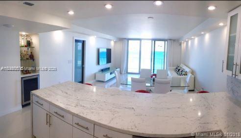 5701 Collins Ave