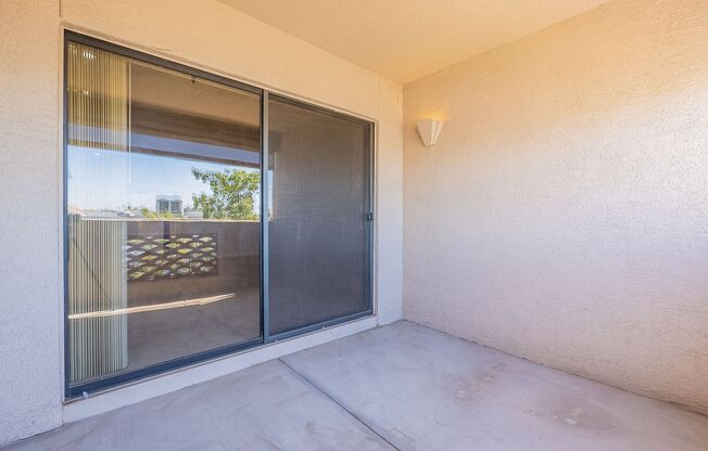 1 bed, 1 bath, $1,600, Unit #337