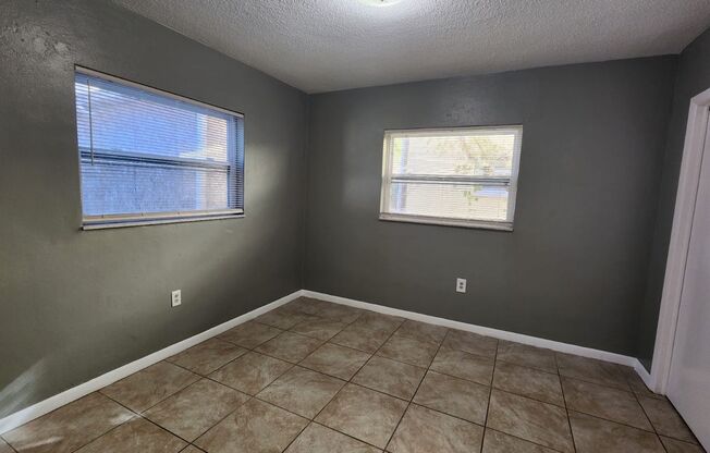 1424 Spring Lane Apt 1-4
