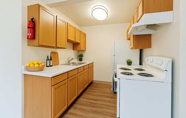 Welcome to Greenfield Apartments in Grand Rapids