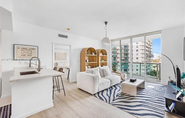 7910 Harbor Island Dr # 901 (A11977674)