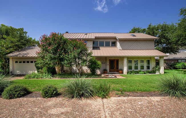 Superior 4 Bedroom, 2.5 Bath, 2-Story Home w/ Hill Country Views