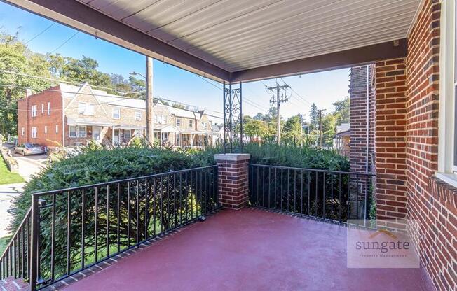 16 NUNNERY LN
