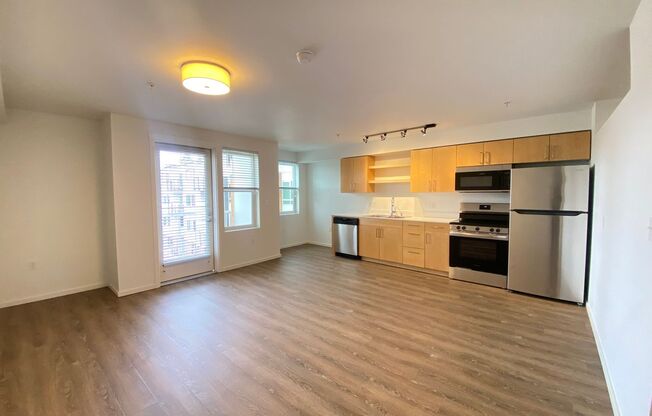 1 bed, 1 bath, 600 sqft, $2,295, Unit 1406-A