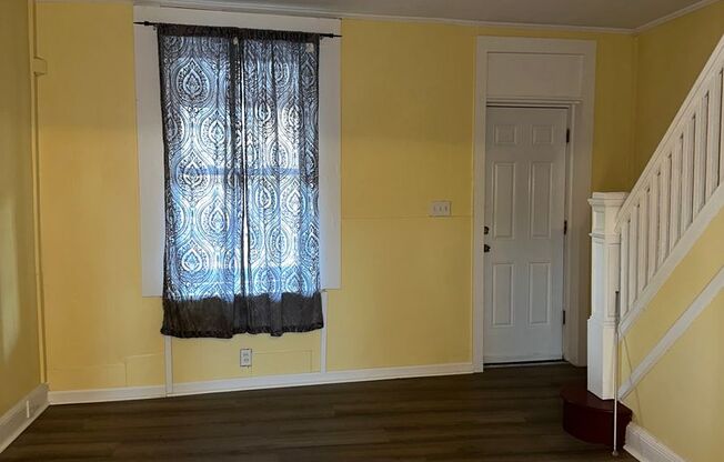 Spacious Home for Rent! Partially Finished Basement! W/D! Available Now!