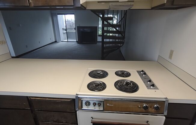 2 beds, 1 bath, 1,164 sqft, $1,450, Unit 342
