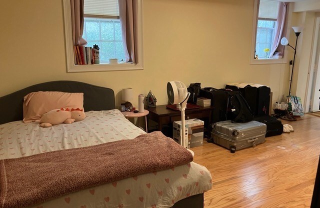 1 bed, 1 bath, 360 sqft, $2,200, Unit F