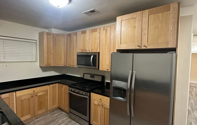 2 beds, 2 baths, $1,550