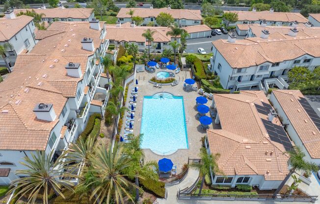 2 beds, 2.5 baths, $3,600, Unit # 26B