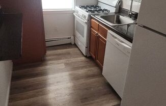 1 bed, 1 bath, 650 sqft, $1,750, Unit 155L