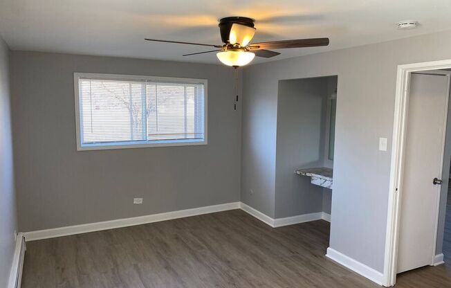 3710 W 119 ST