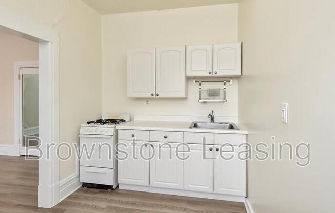 Studio, 1 bath, 500 sqft, $1,195