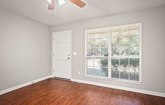 2 beds, 1 bath, $1,750