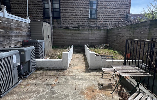 74 HULL ST
