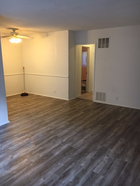 1 bed, 1 bath, 800 sqft, $1,750