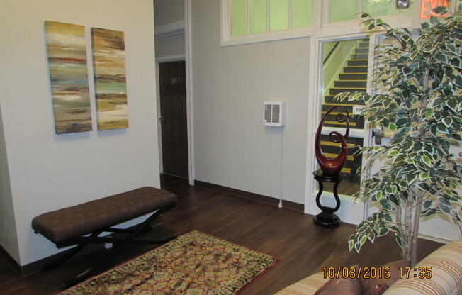 2 beds, 1 bath, 1,000 sqft, $1,200, Unit 202