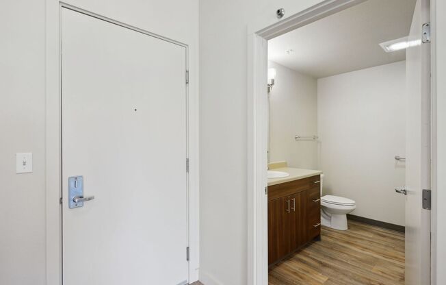 1 bed, 1 bath, 800 sqft, $1,695