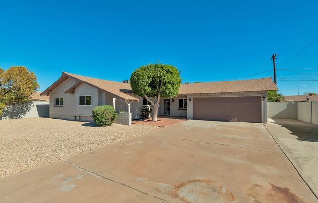 Meticulously Maintained 4 bed Scottsdale Home