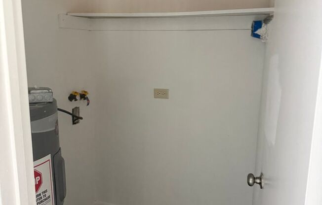 DORCHESTER PROPERTY INVESTMENT LLC