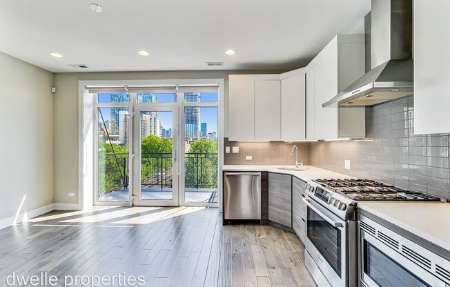 317 W Evergreen Ave