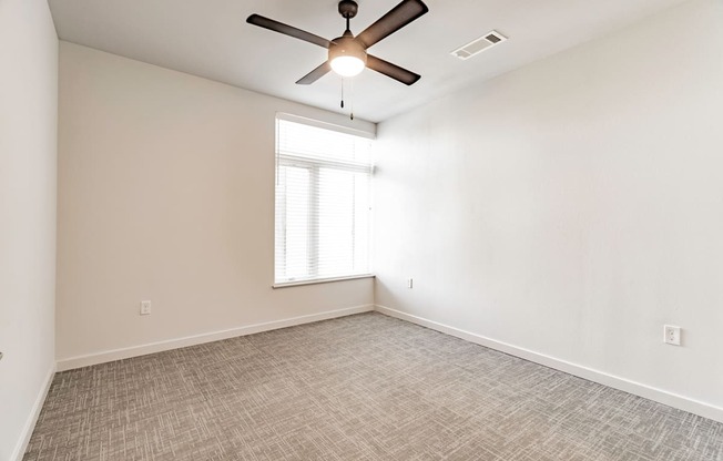 Large one and two bedroom apartment homes with amazing finishes at Pinnacle Heights Apartments in Rogers, Arkansas.