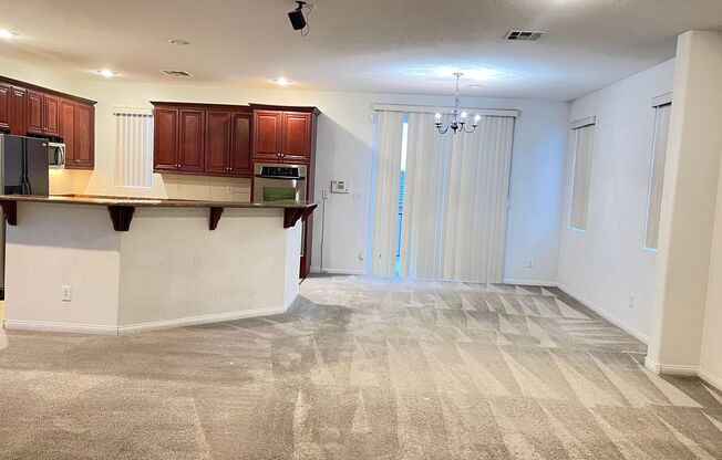 BEAUTIFUL 2,327 SQ FT, 3 BDRM, 2.5 BTHRM, 2 CAR GARAGE, LOCATED NEAR SCHOOLS, SHOPPING, HOSPITAL AND I-215
