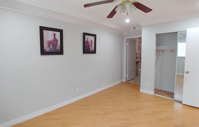 2 beds, 2 baths, 910 sqft, $2,850, Unit 512