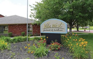 Villa West Apartments and Townhomes
