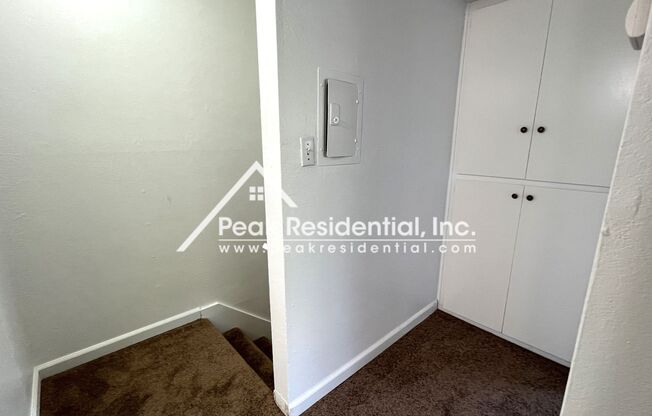 2 beds, 1 bath, $1,425, Unit #4