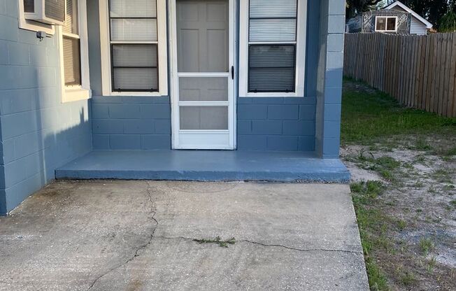 2 beds, 1 bath, 650 sqft, $1,250, Unit 13 Sanford Ave Unit B, Debary, FL 32713