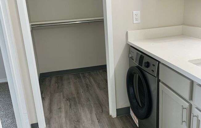 2 beds, 2 baths, 853 sqft, $1,600, Unit 615