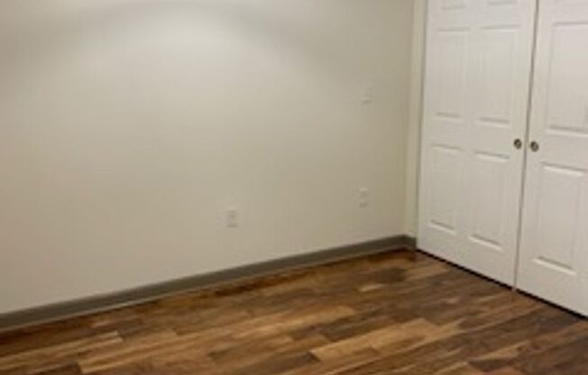 2 beds, 1 bath, 1,390 sqft, $1,950, Unit 306