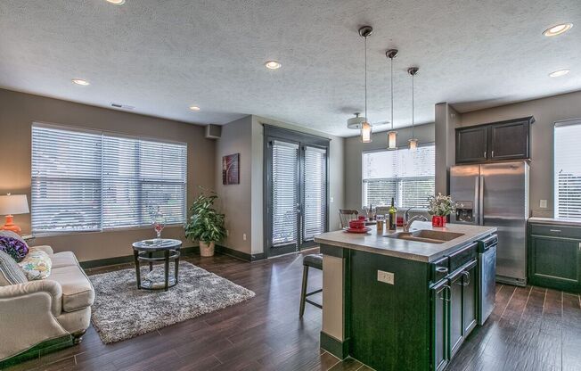 2 beds, 2 baths, 894 sqft, $1,795, Unit C - 1011 Unit 308 - B1234 - Special Closet