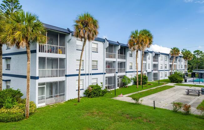 Sunbay Apartments