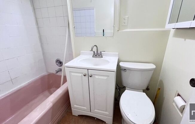 956 E 54 ST