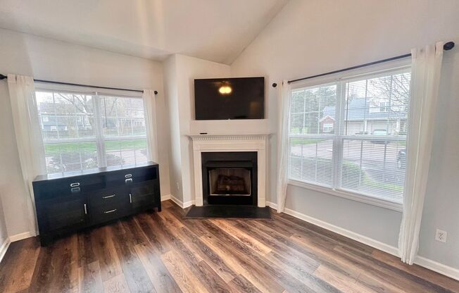 **OFFERING RENT PROMOTION FOR FIRST 6 MONTHS** Newly Remodeled 2BD, 2BA Corner Lot Raleigh Townhome in a Great Location with HOA Amenities