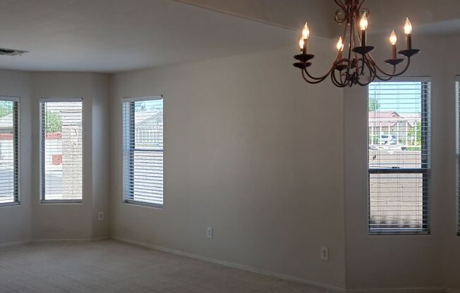 Spacious Two Story 4 Bed/3 Bath with Large Loft