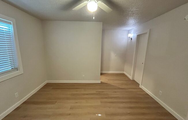 2 beds, 1 bath, 856 sqft, $1,799, Unit WIL-115