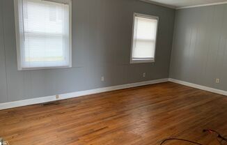 2 beds, 1 bath, $850