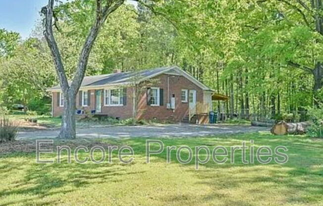 2603 WINDY HL RD