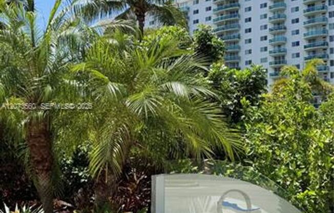 19370 Collins Ave cu-1120, Sunny Isles Beach, FL 33160