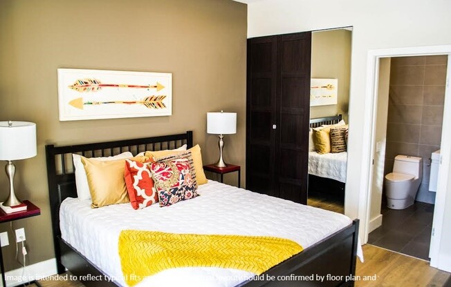 2 beds, 2 baths, 700 sqft, $2,400, Unit 401