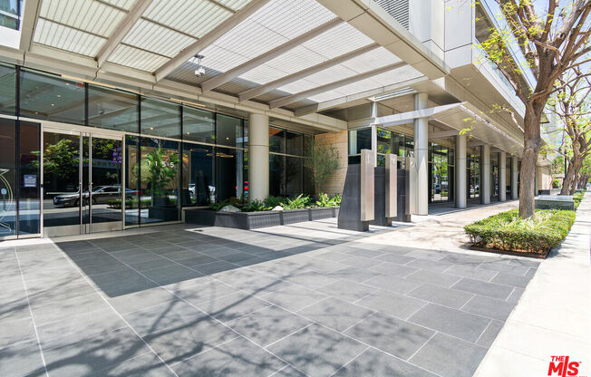 1 bed, 1 bath, 900 sqft, $2,900, Unit 815