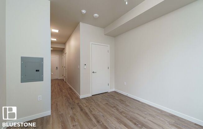 1 bed, 1 bath, 648 sqft, $1,595, Unit 202