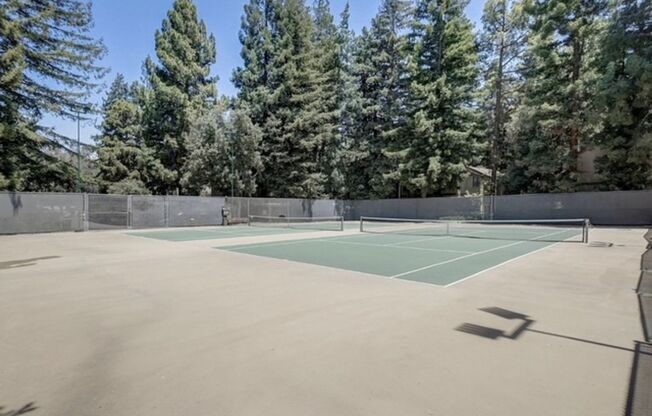 2 beds, 2 baths, $4,800, Unit #286