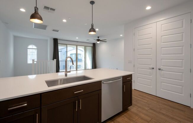 Like Brand New Luxurious Modern 3 Bedroom 2 Bath Townhome in Warner Meadow – Rare Rental Opportunity!