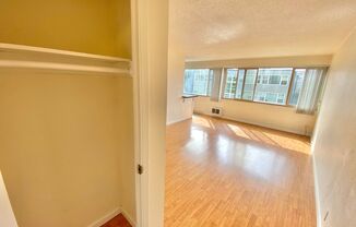 1 bed, 1 bath, 540 sqft, $1,550, Unit 302