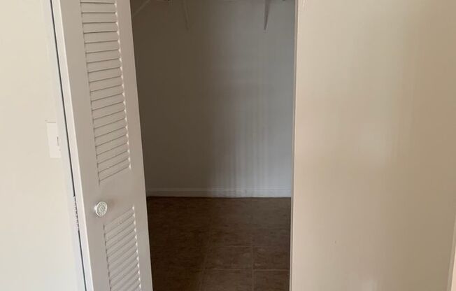 3221 Sabal Palm Manor