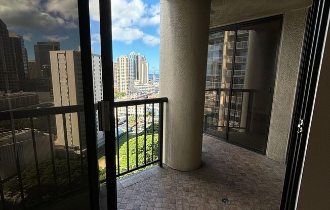 2 beds, 2 baths, $2,950
