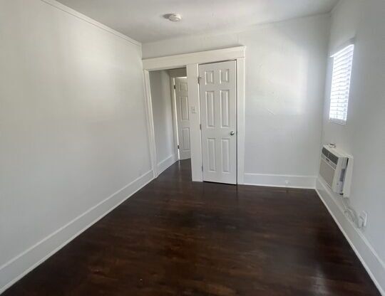 1 bed, 1 bath, 500 sqft, $1,850, Unit B